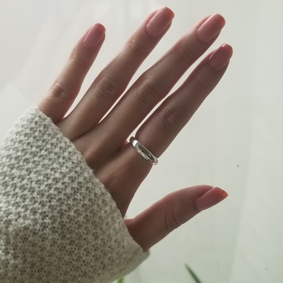 925 Sterling Silver Thin Dome Ring - Picture 4 of 5